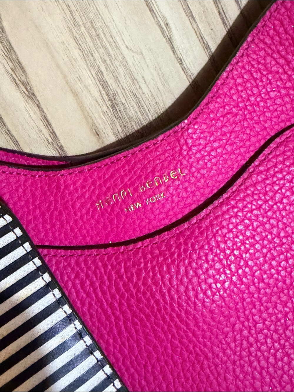 Henri Bendel bag - Picture 5 of 5